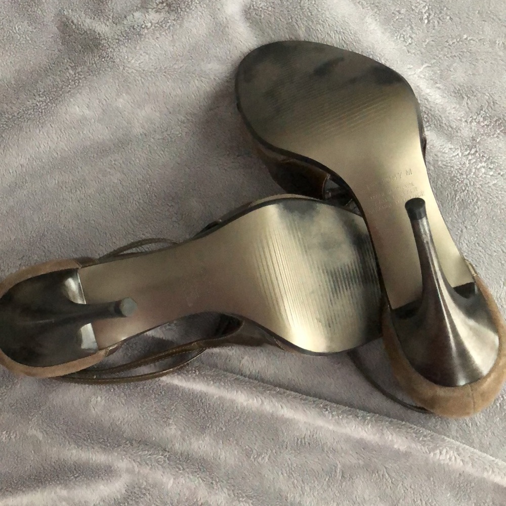 Carlos Santana Beautiful Strappy Heels - Picture 4 of 9